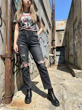 Risen High Rise Distressed Straight Leg Jeans in Vintage Black 11/30